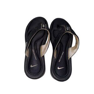 (25150) Nike Women's Black Flip Flops Comfort Foot Bed Size 9